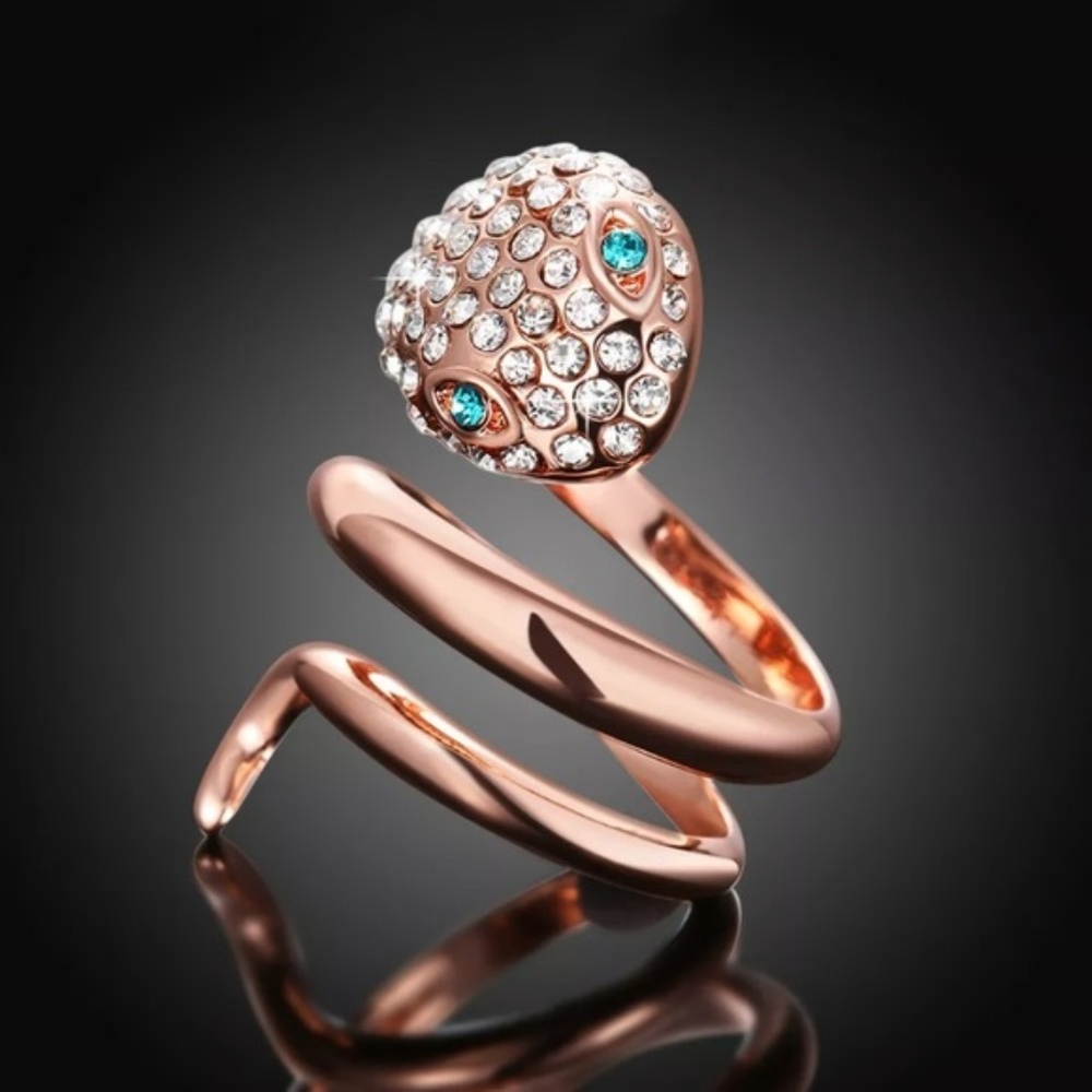 !!HOST PICK!! NEW Rose Gold Snake Wrap around Ring